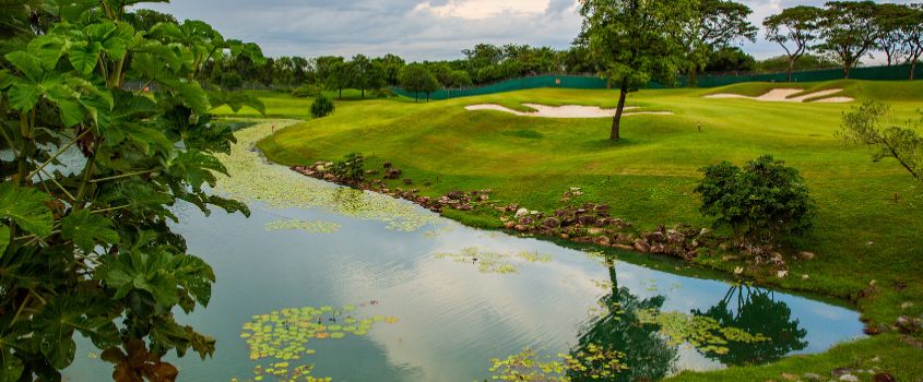 Le Golf National - Albatross